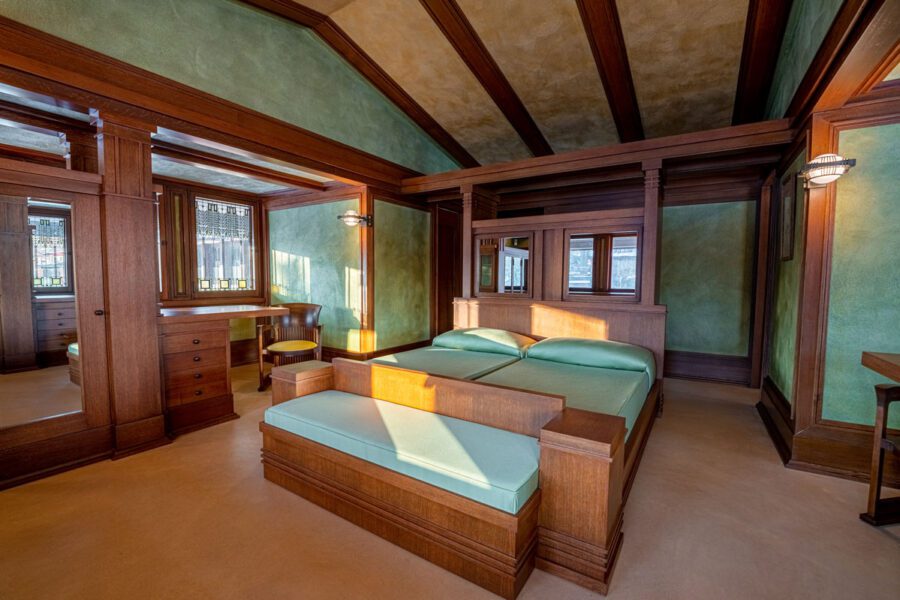 Master bedroom at Martin House